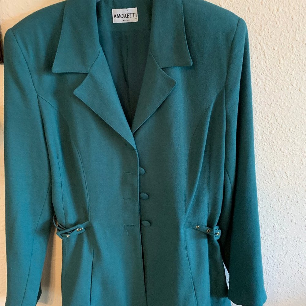 Amoretti Women's size 11 Green Fitted Blazer Button Up